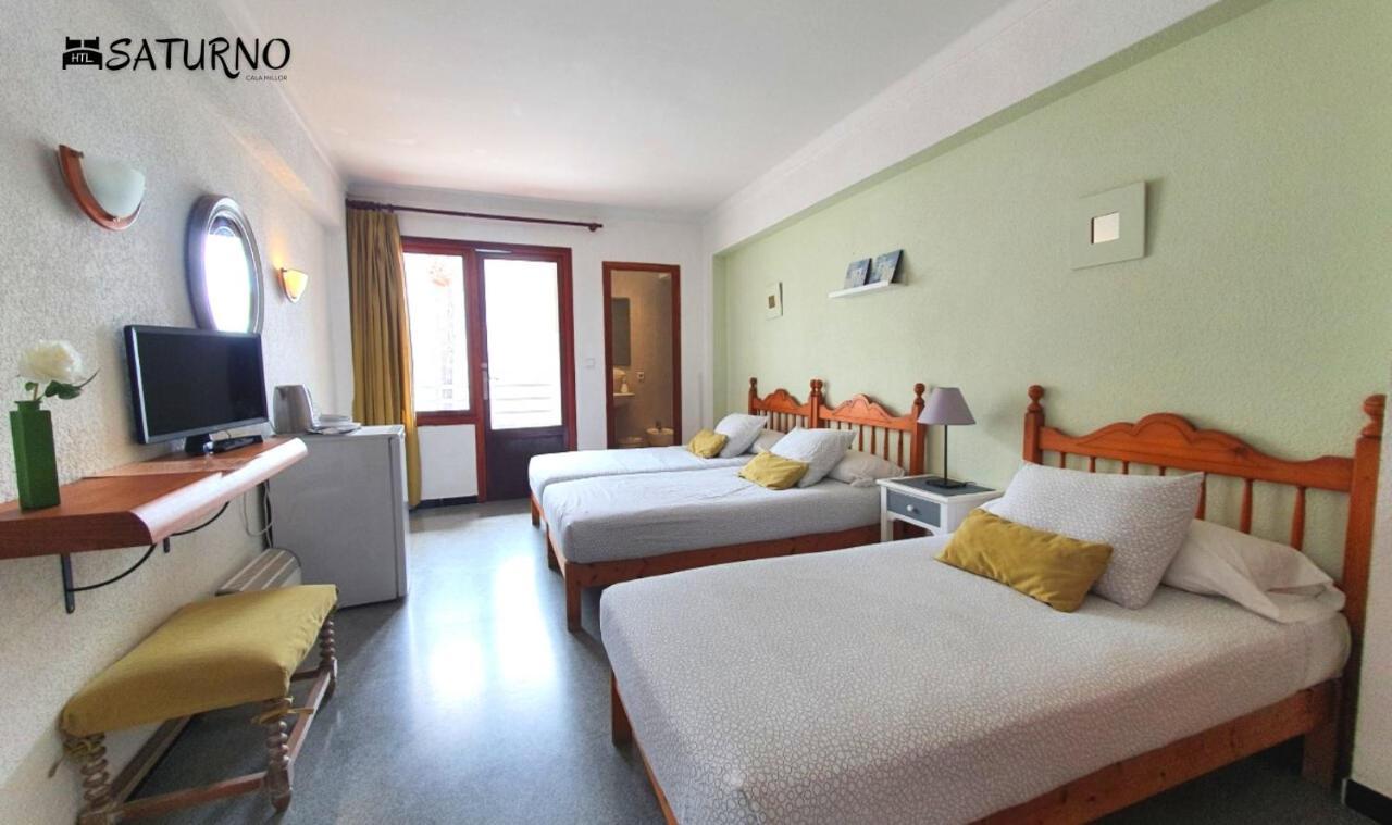 Saturno Hotel กาลามิยอร์ ภายนอก รูปภาพ